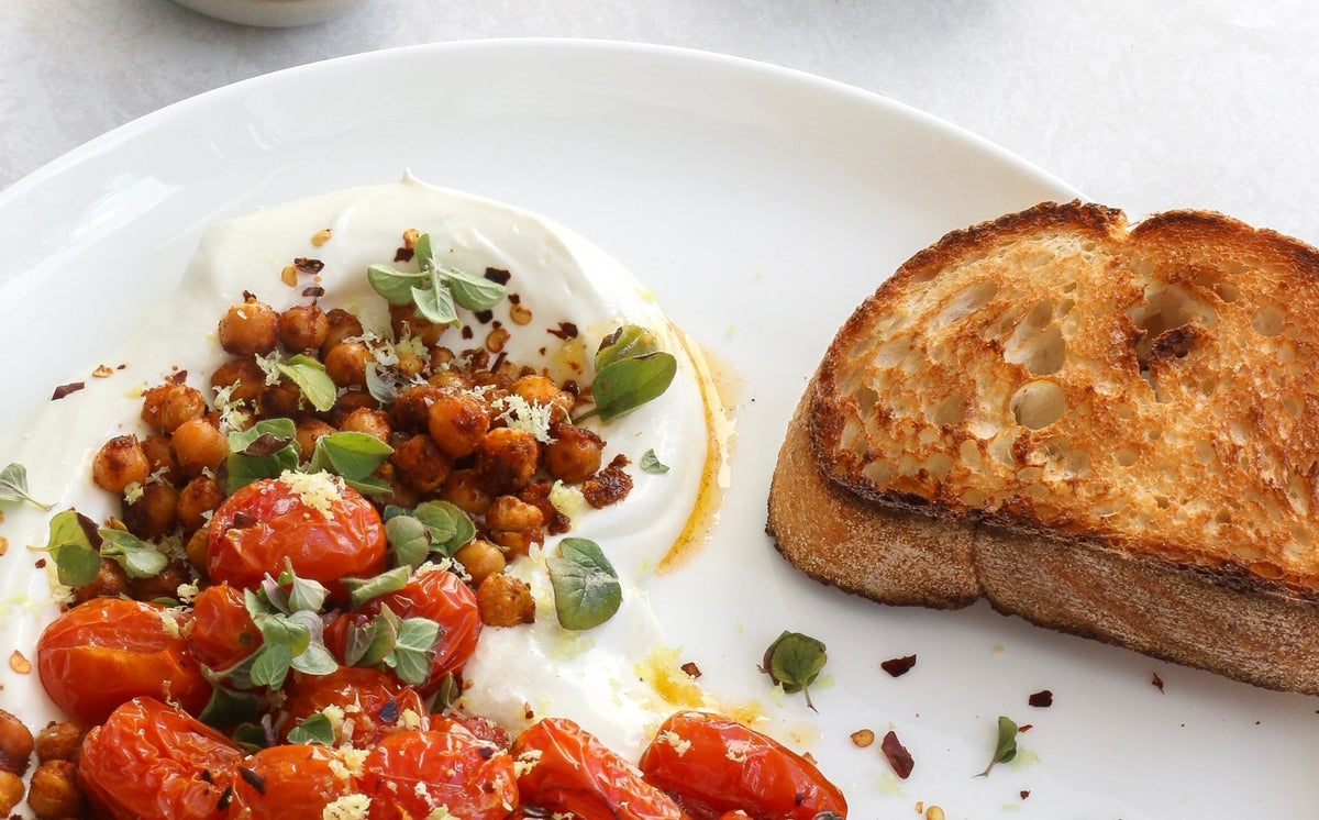 Anti-Inflammatory Creamy Chickpea Bowl
