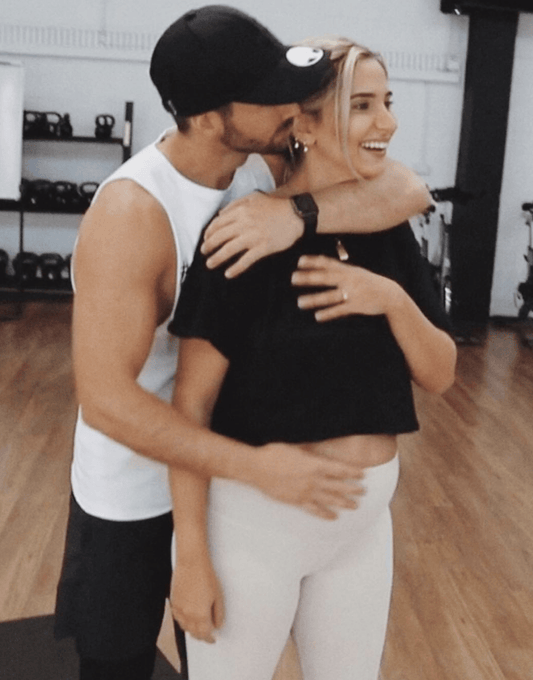 Thessy's 6 Month Pregnancy Workout! - TRANSFORM by Fitaz